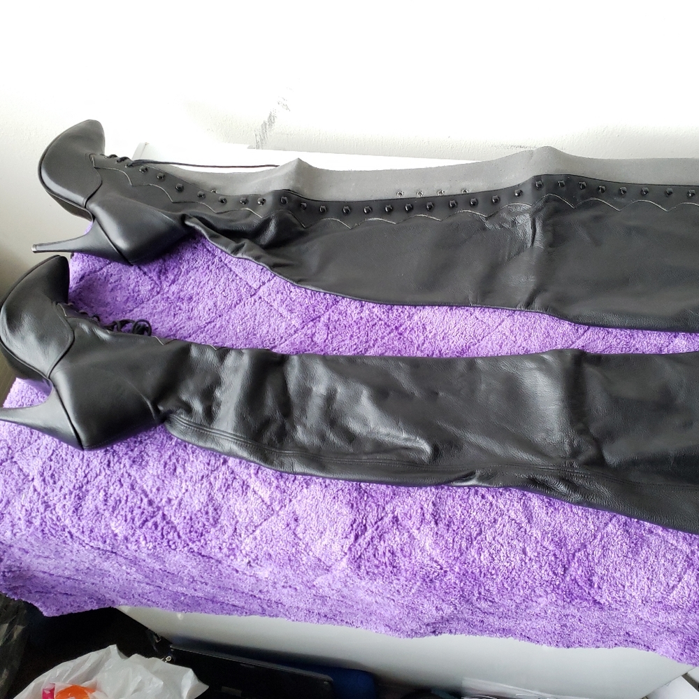 Genuine Leather thigh/crotch high boots